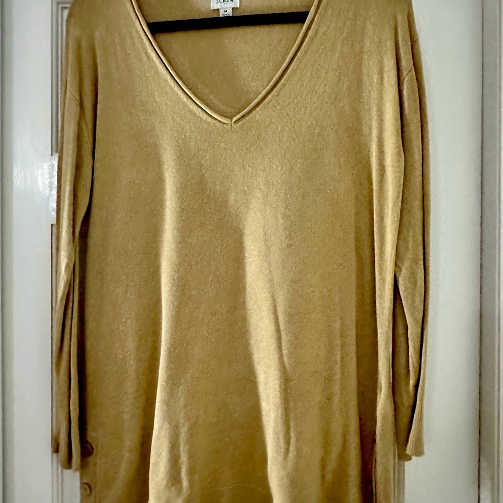 Linen blend tunic v neck sweater.